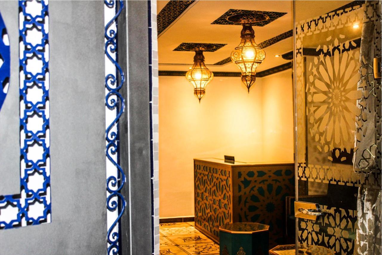Riad Azemmat Chefchaouen Luaran gambar