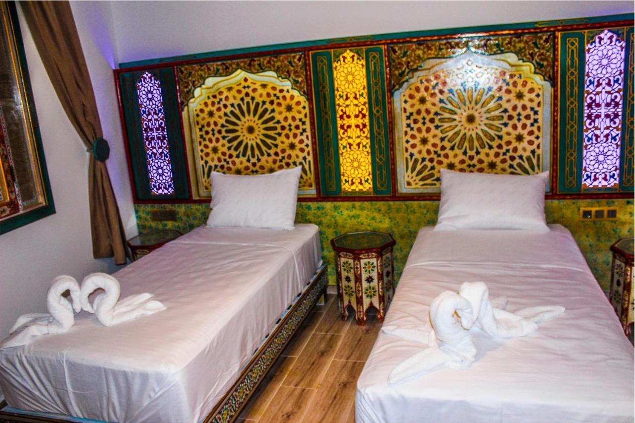 Riad Azemmat Chefchaouen Luaran gambar