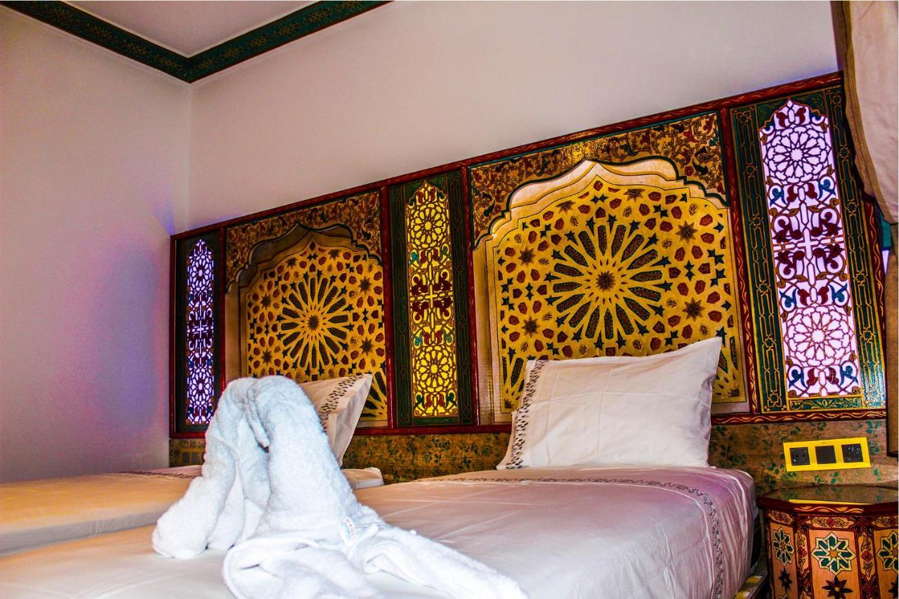 Riad Azemmat Chefchaouen Luaran gambar
